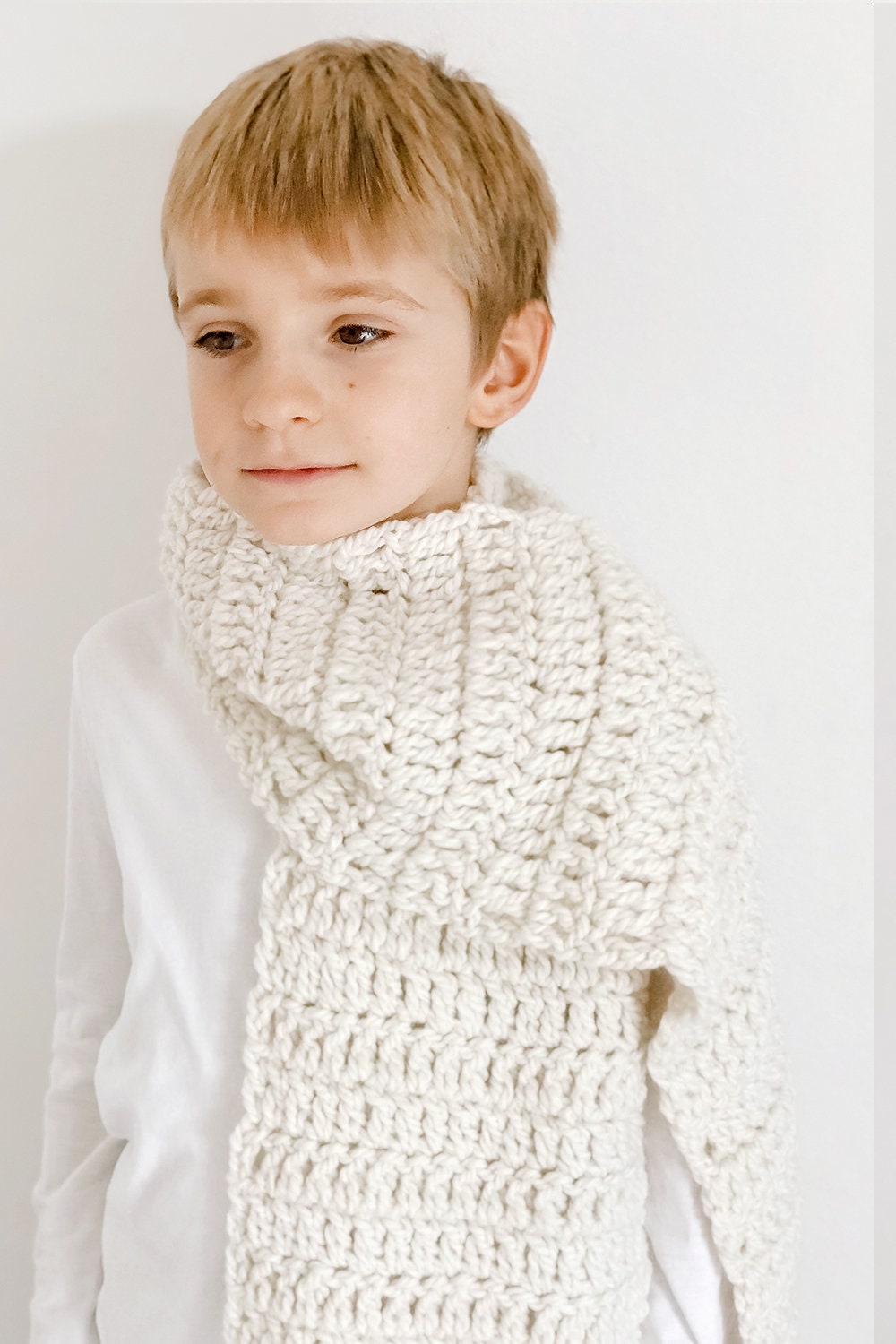 Crochet Pattern: Chunky Scarf with Fringes