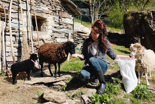Fiber Artist Story – Meet Greta from Knitting Revolution
