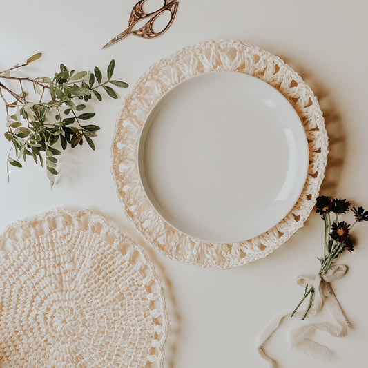 Crochet Pattern: Underplates in Raffia