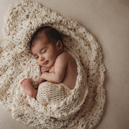 Baby Blanket and Hat Patterns Mia