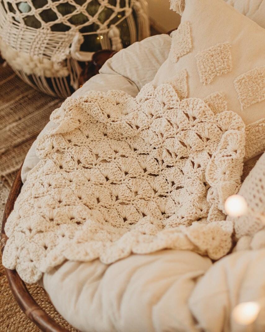 Crochet Pattern: Bassinet Baby Blanket Emmy