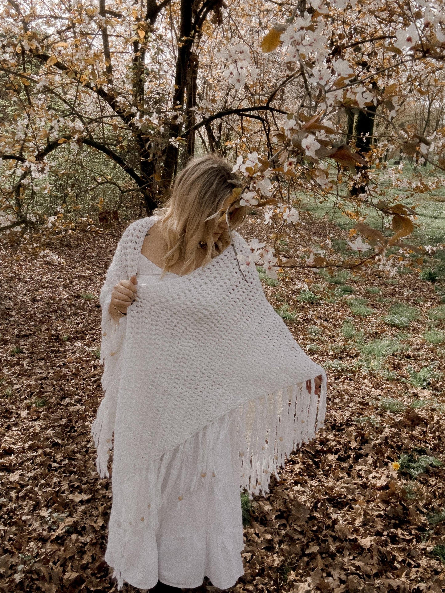 Chunky Triangle Shawl Crochet Pattern