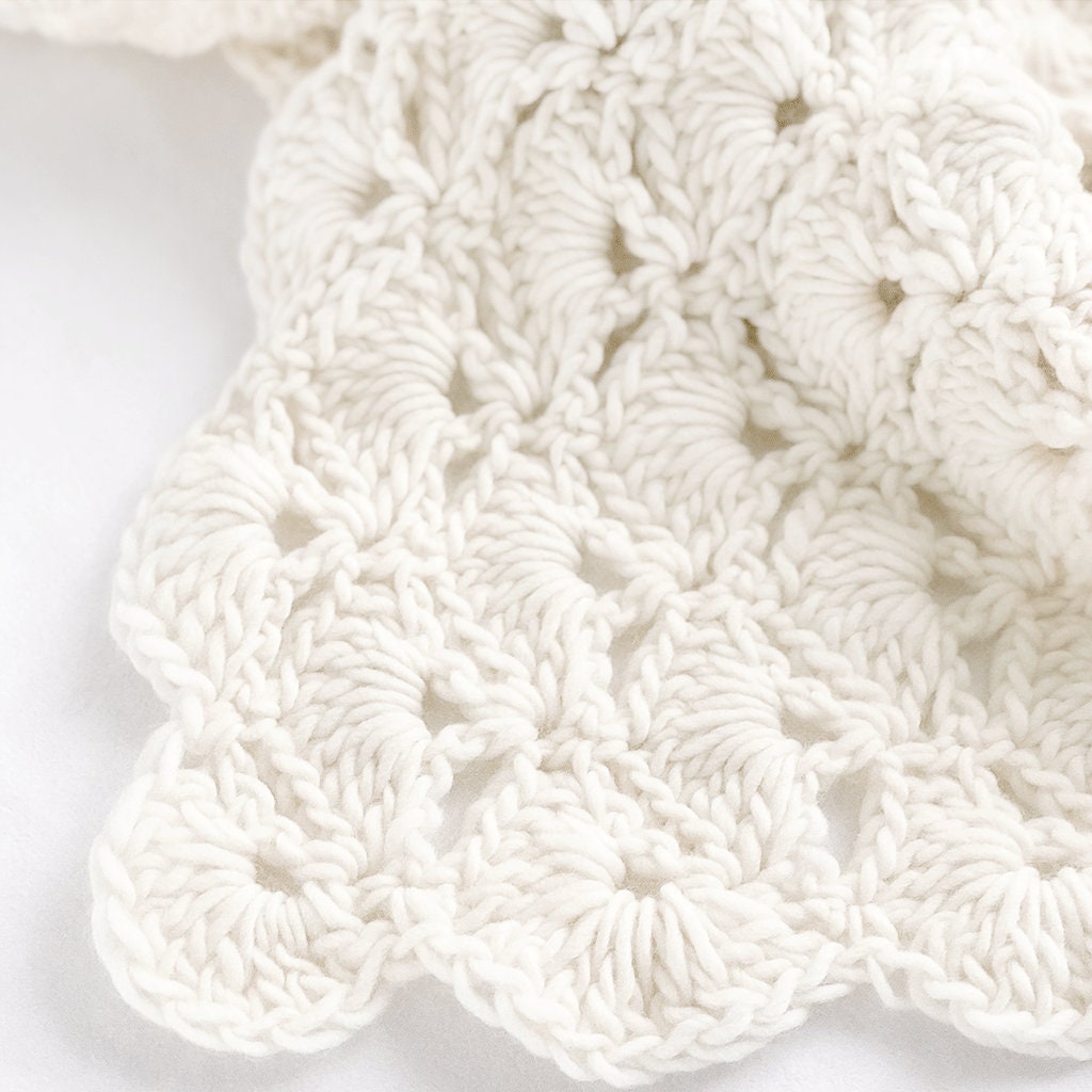 Crochet Pattern: Bassinet Baby Blanket Emmy