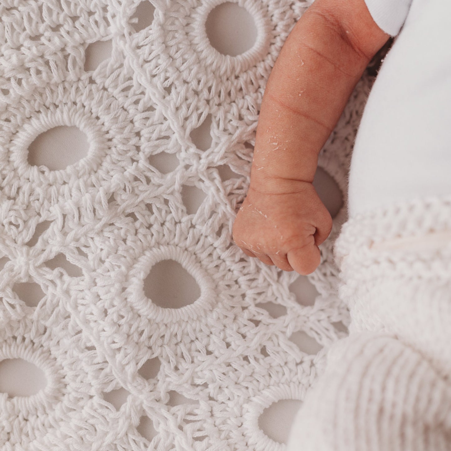Crop Circles Baby Blanket for Bassinet