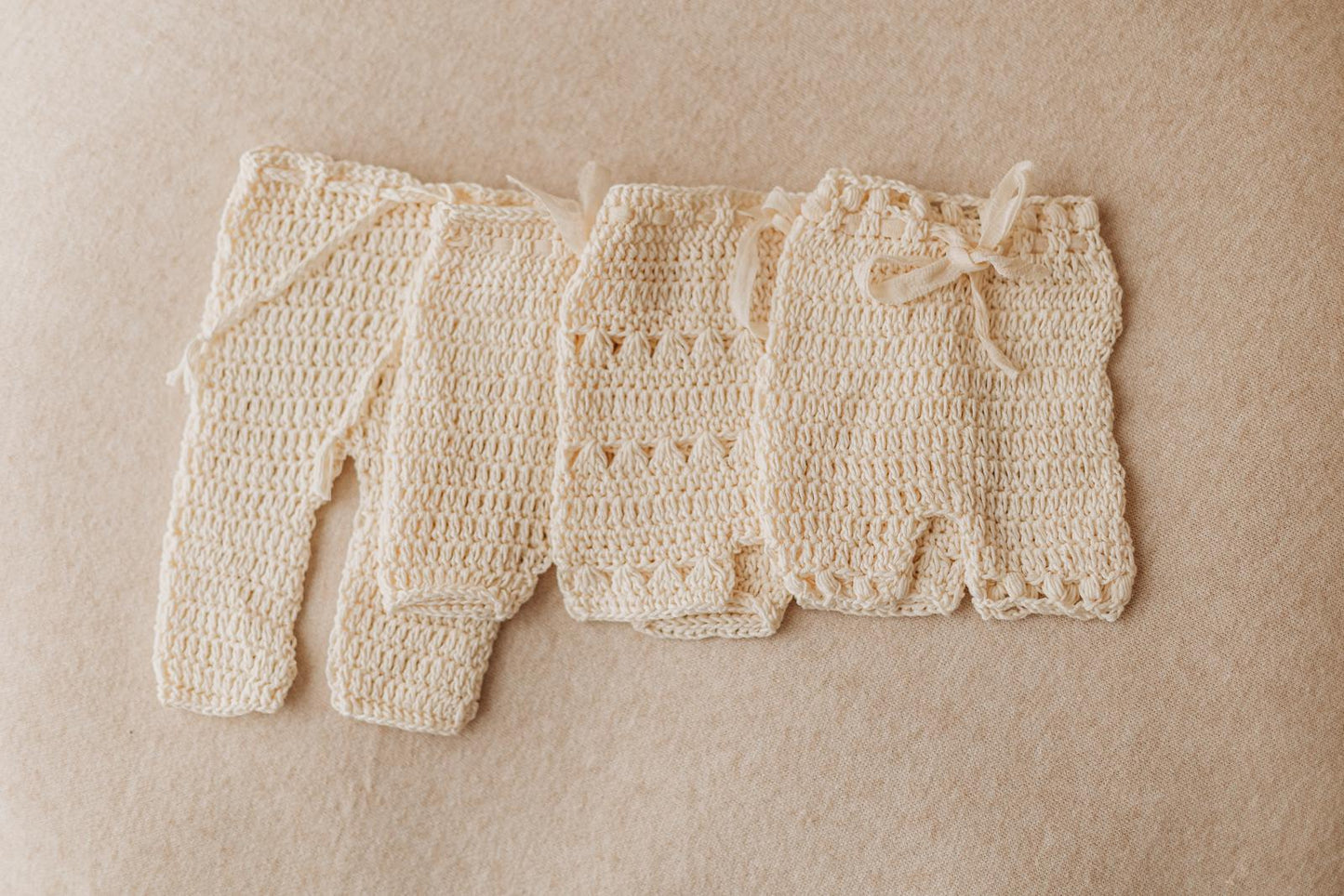 Crochet Newborn Baby Pants Pattern
