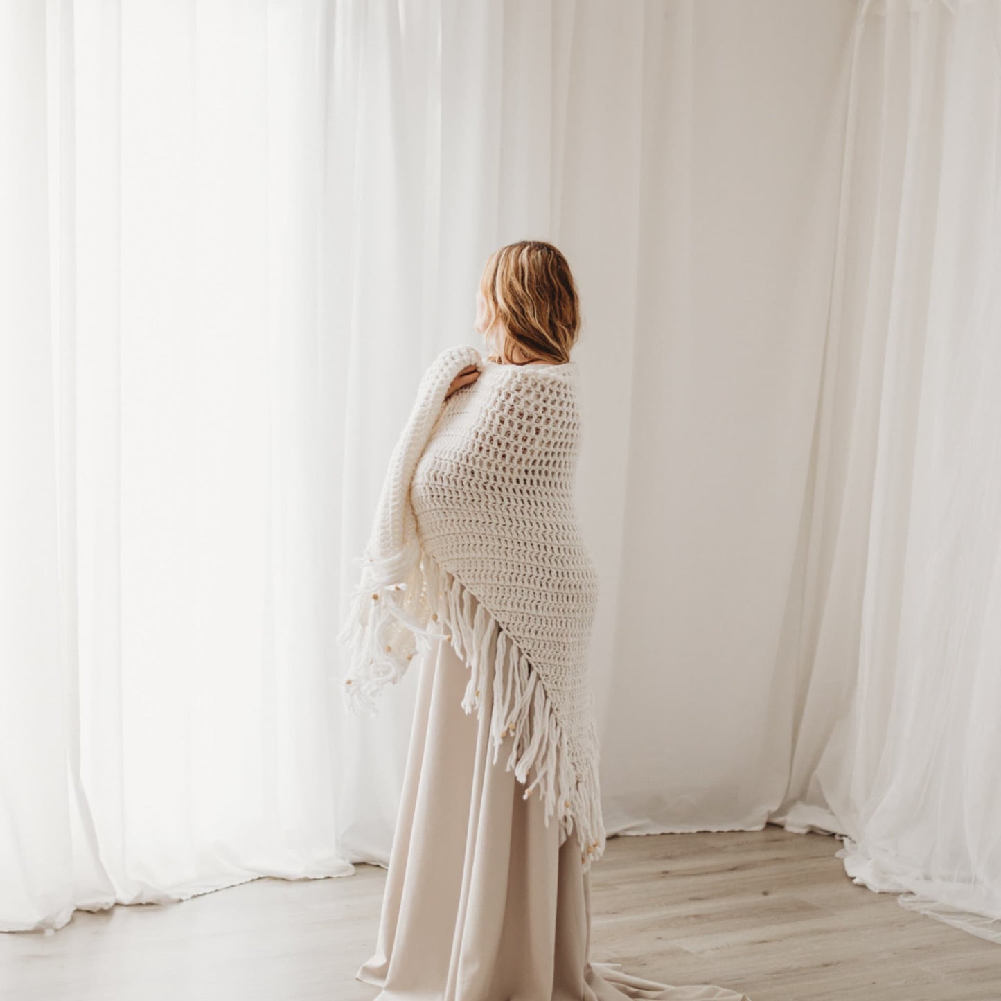 Chunky Triangle Shawl Crochet Pattern
