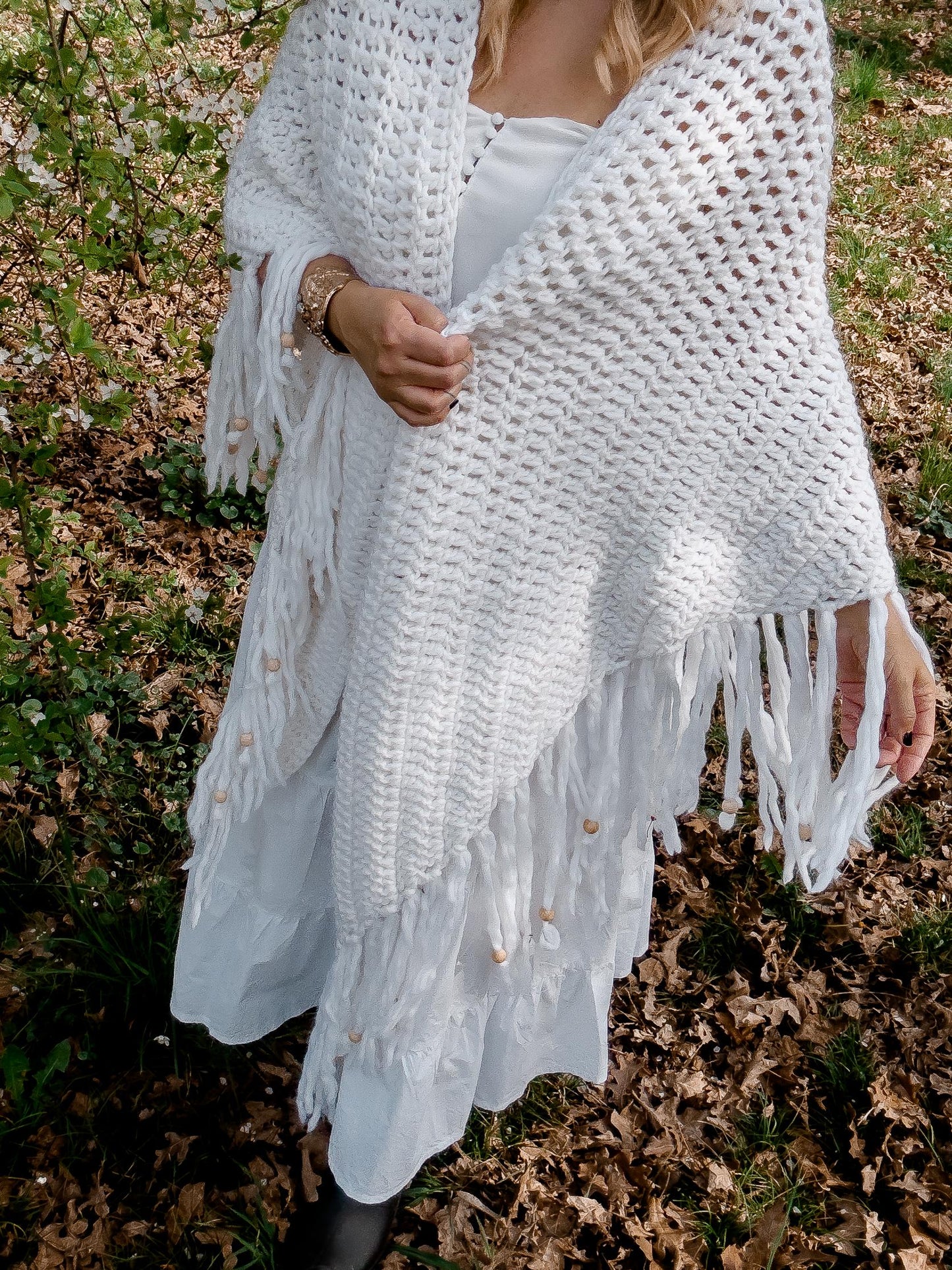 Chunky Triangle Shawl Crochet Pattern